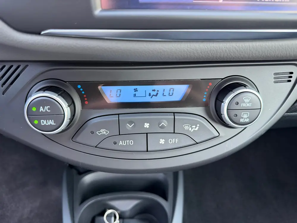 Toyota Yaris 1.5 Hybrid Dynamic uit 2019, foto 20
