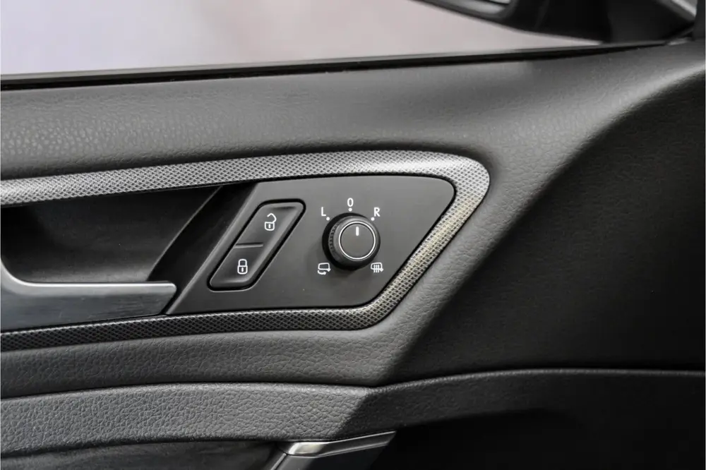 Volkswagen Golf 2.0 TSI GTI TCR |Pano|19inch|Carplay|LedPlus uit 2019, foto 13