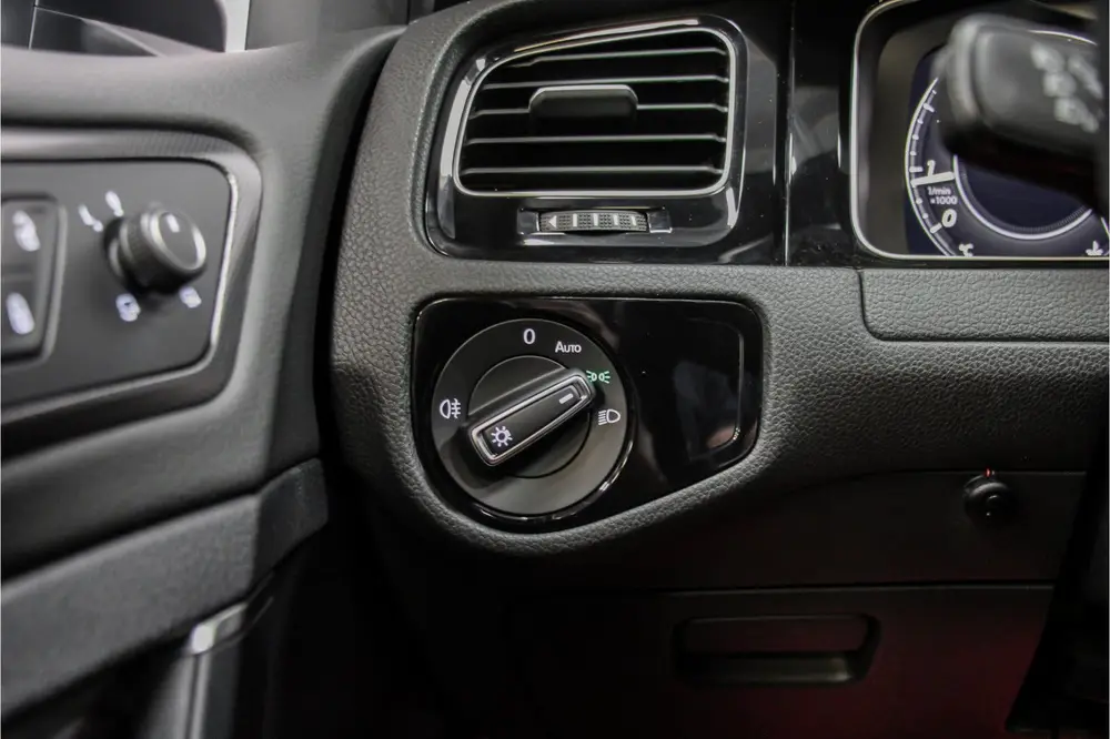 Volkswagen Golf 2.0 TSI GTI TCR |Pano|19inch|Carplay|LedPlus uit 2019, foto 14