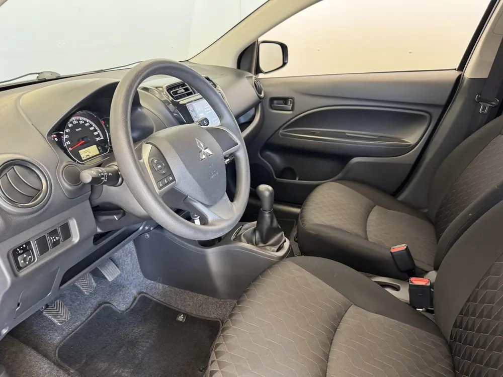 Mitsubishi Space Star 1.2 Connect+ uit 2023, foto 10