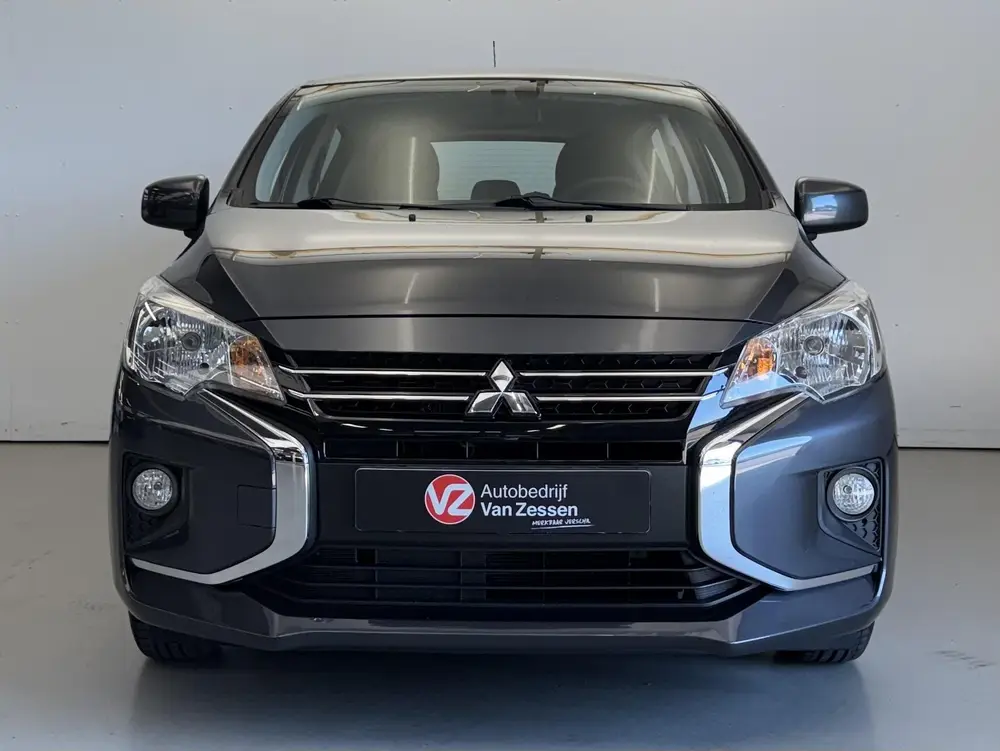 Mitsubishi Space Star 1.2 Connect+ uit 2023, foto 2