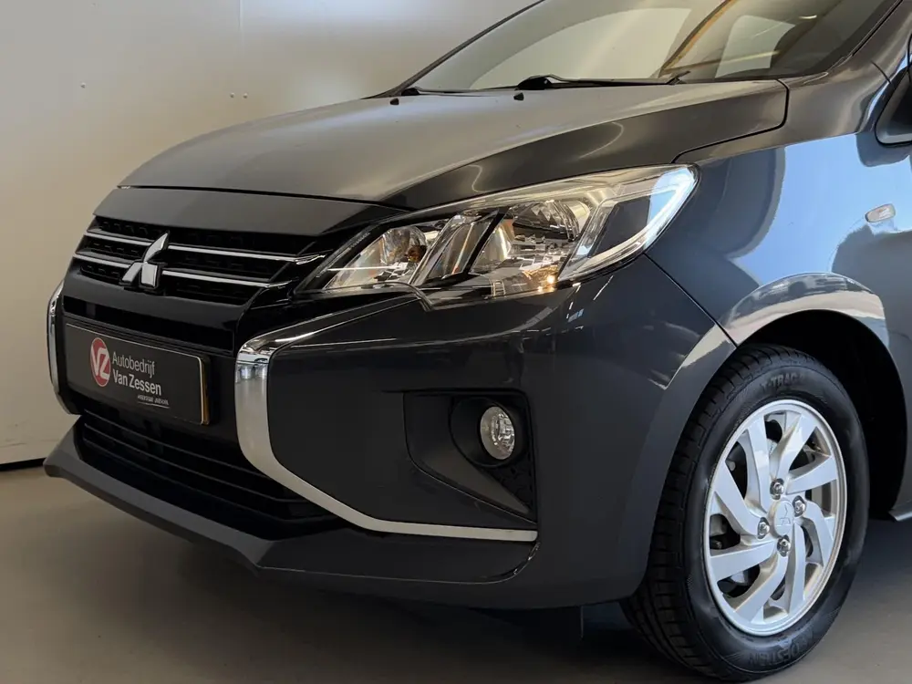 Mitsubishi Space Star 1.2 Connect+ uit 2023, foto 4