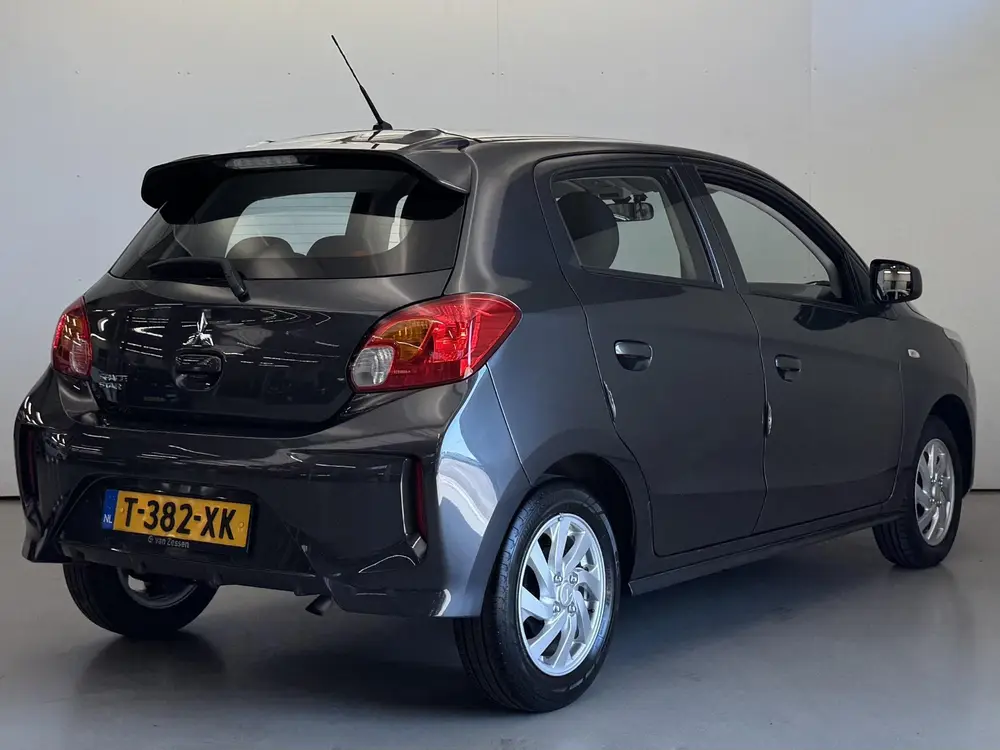 Mitsubishi Space Star 1.2 Connect+ uit 2023, foto 8