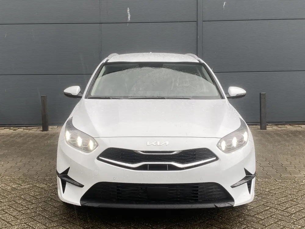 Kia Ceed 1.0 T-GDi DynamicPlusLine uit 2024, foto 12
