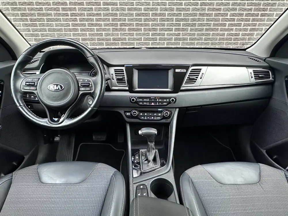 Kia Niro 1.6 GDi Hybrid ComfortLine | Camera | Navigatie | D uit 2019, foto 10