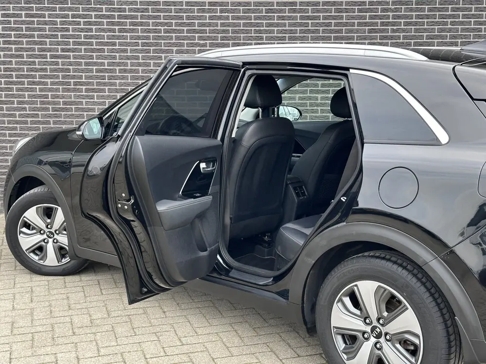 Kia Niro 1.6 GDi Hybrid ComfortLine | Camera | Navigatie | D uit 2019, foto 20