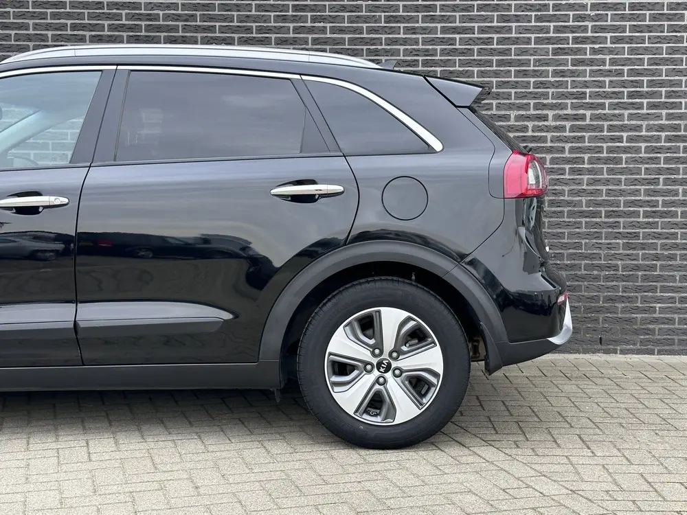 Kia Niro 1.6 GDi Hybrid ComfortLine | Camera | Navigatie | D uit 2019, foto 8