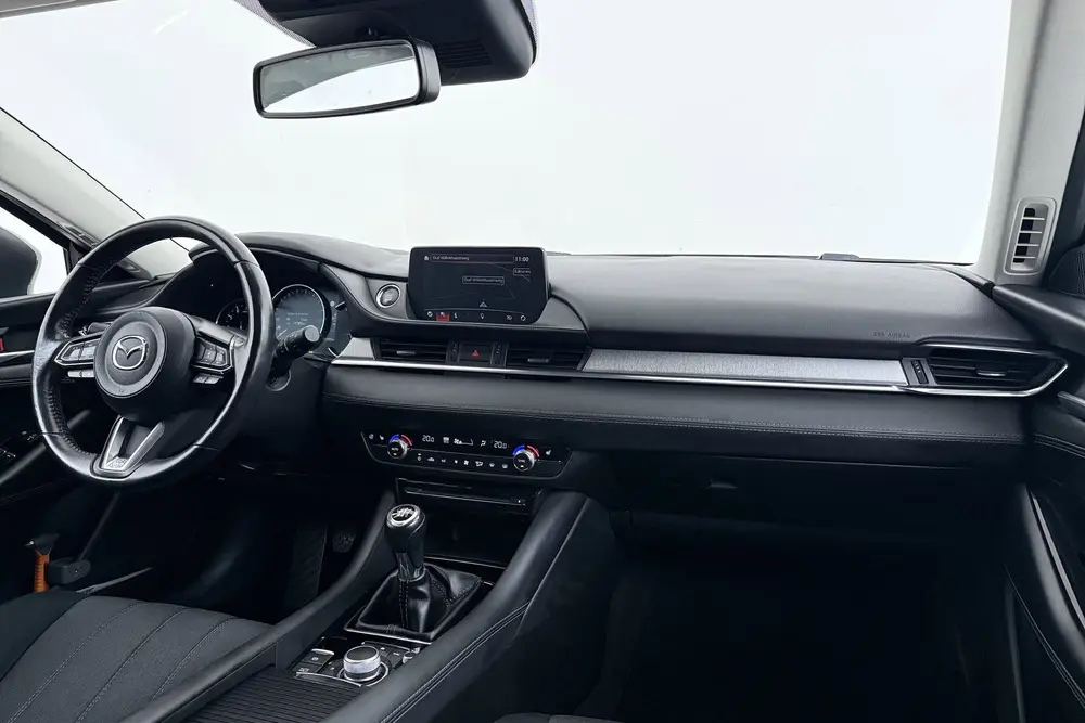 Mazda 6 Sportbreak 2.0 SkyActiv-G 165 Luxury | Trekhaak | Or uit 2019, foto 16