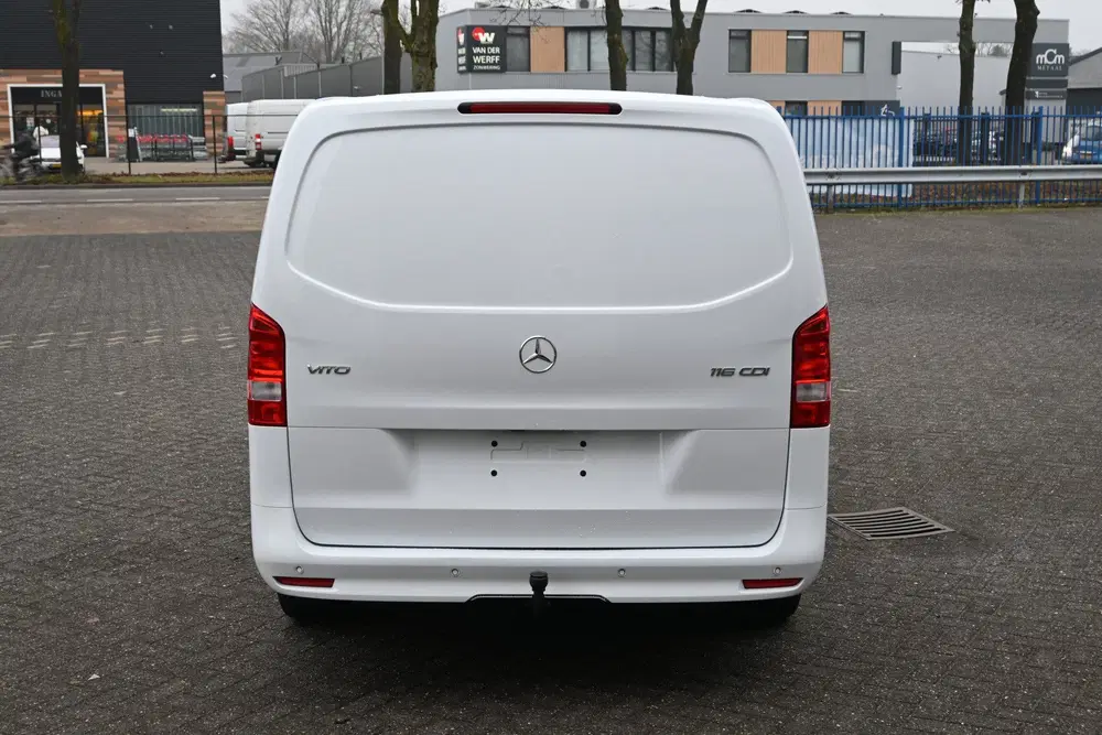 Mercedes-Benz Vito 116 CDI L2 Pro Navigatie en Smartphone in uit 2024, foto 11