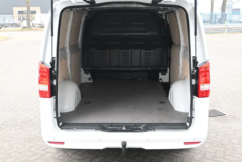 Mercedes-Benz Vito 116 CDI L2 Pro Navigatie en Smartphone in uit 2024, foto 12