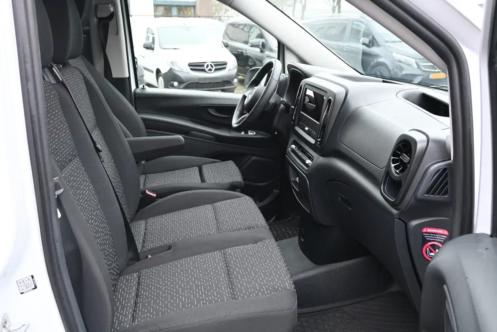 Mercedes-Benz Vito 116 CDI L2 Pro Navigatie en Smartphone in uit 2024, foto 8