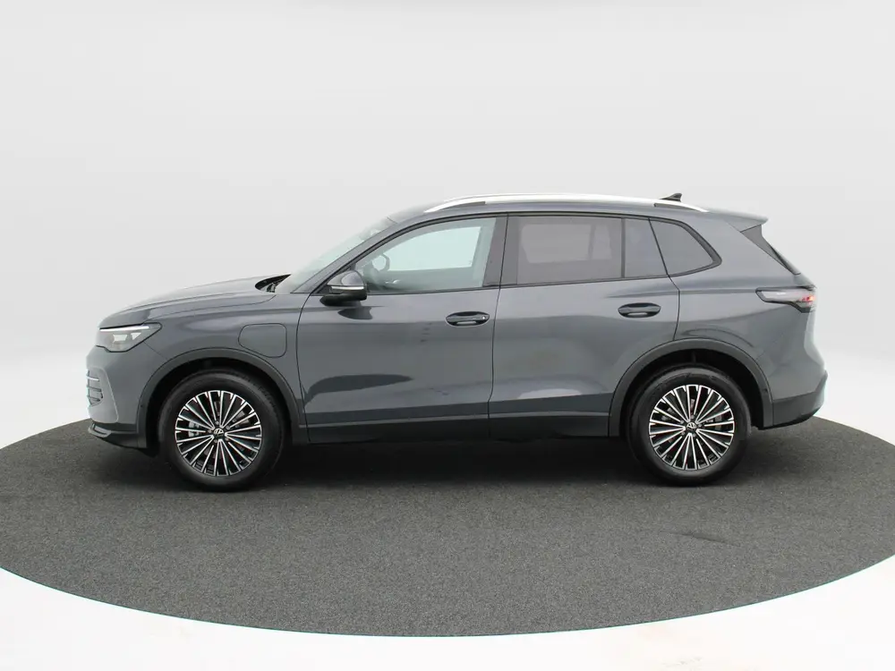 Volkswagen Tiguan 1.5 eHybrid Life 204 Pk Stoel/Stuur Verwar uit 2026, foto 7