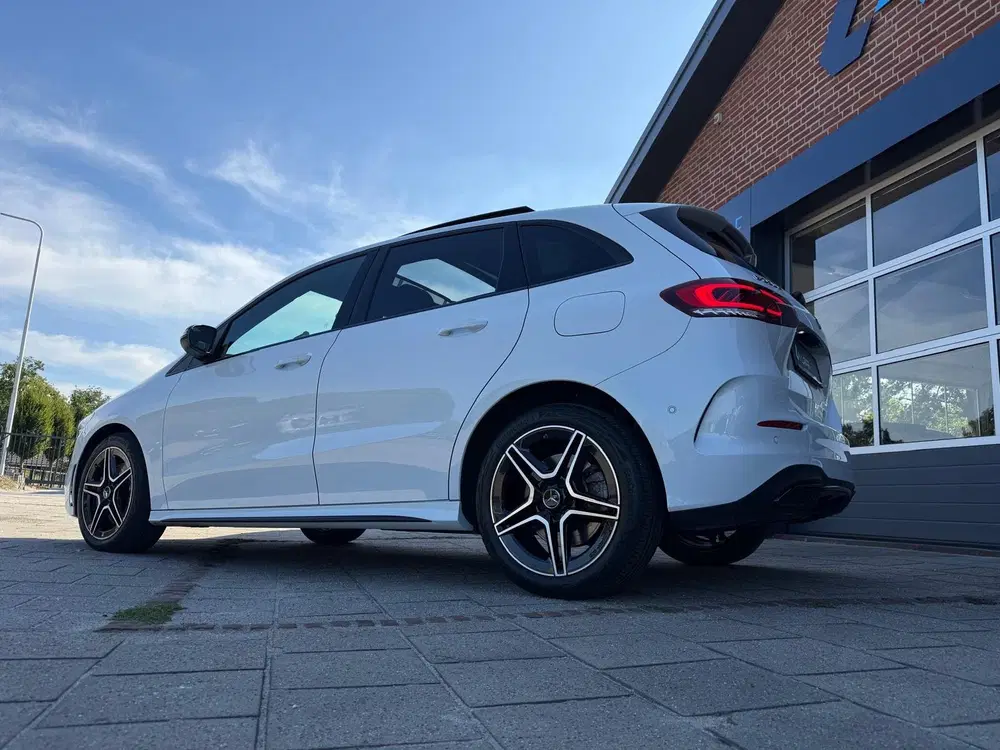 Mercedes-Benz B-Klasse 250 e AMG Line Edition NIGHT Navi uit 2021, foto 11