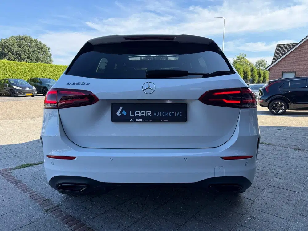 Mercedes-Benz B-Klasse 250 e AMG Line Edition NIGHT Navi uit 2021, foto 13