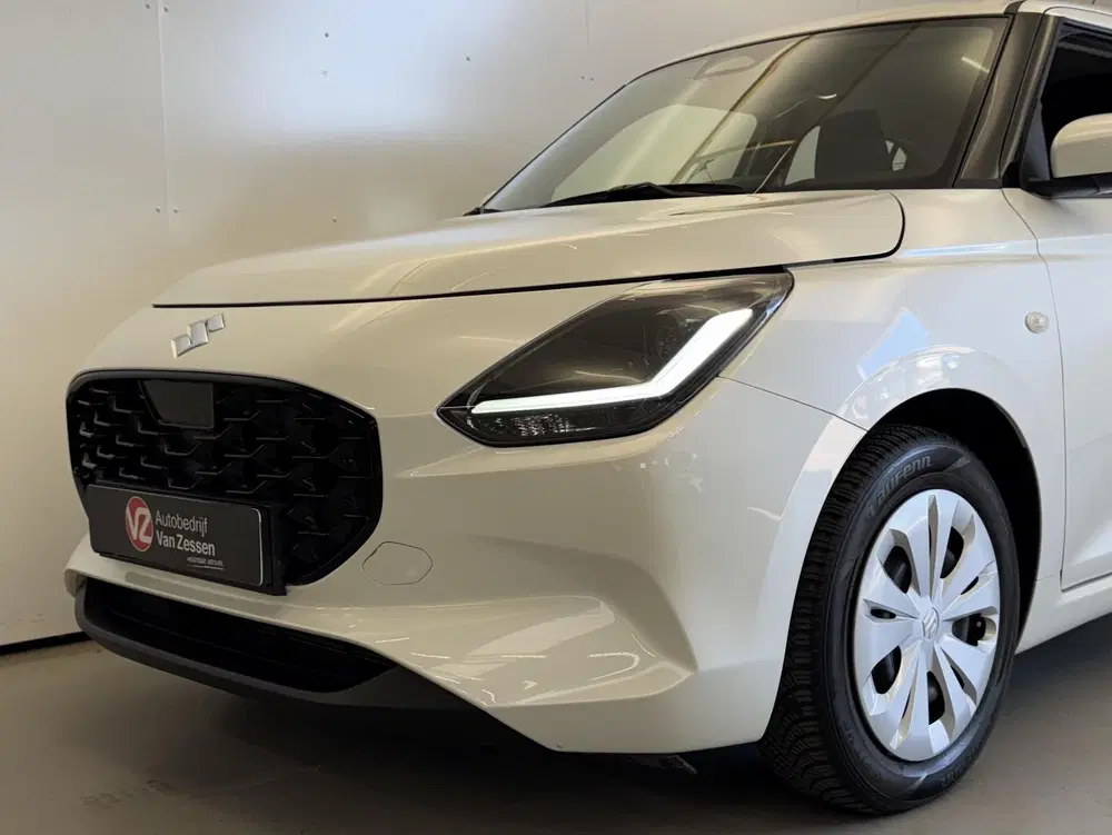 Suzuki Swift 1.2 Comfort Smart Hybrid uit 2024, foto 4