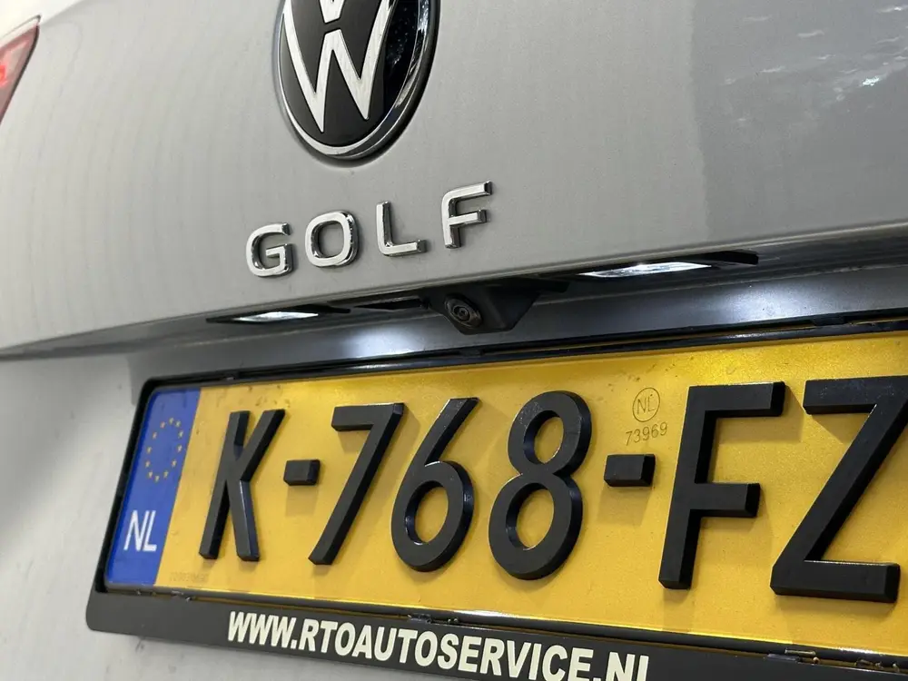Volkswagen Golf Variant 1.0 eTSI Life CAMERA CARPLAY NAVI CR uit 2021, foto 10