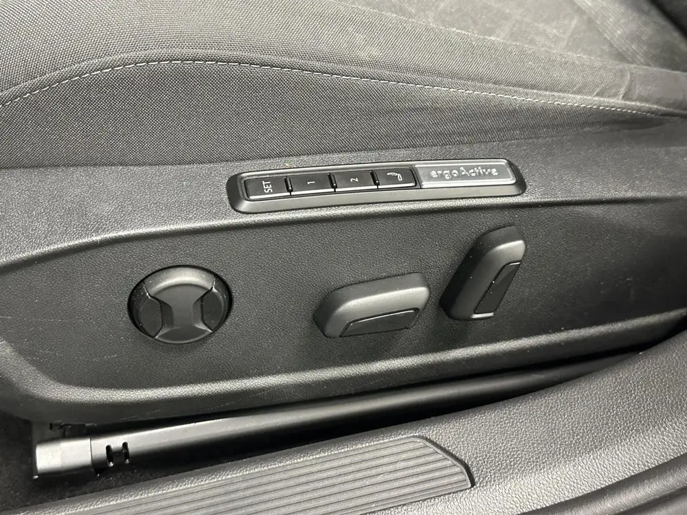 Volkswagen Golf Variant 1.0 eTSI Life CAMERA CARPLAY NAVI CR uit 2021, foto 16