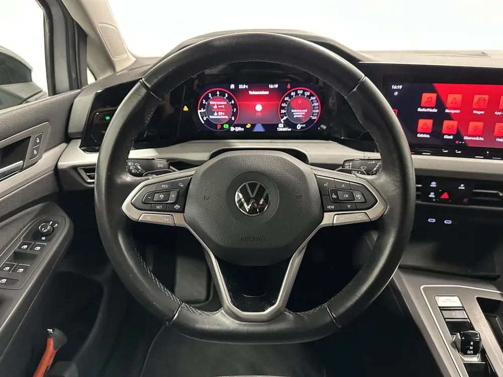Volkswagen Golf Variant 1.0 eTSI Life CAMERA CARPLAY NAVI CR uit 2021, foto 19