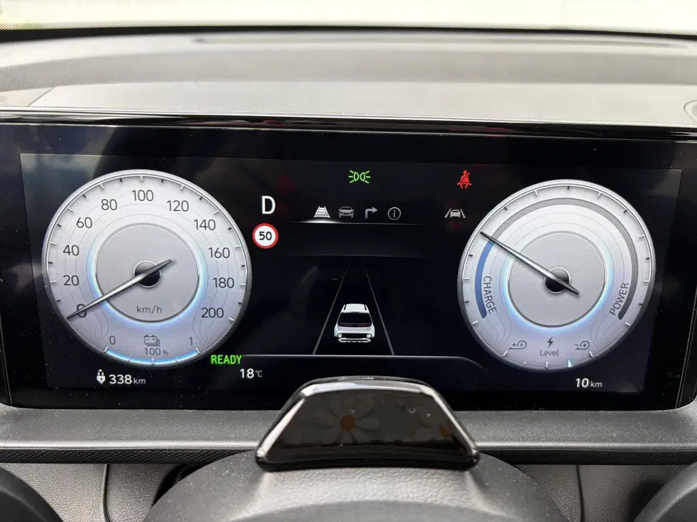 Hyundai Inster Evolve 49 kWh Automaat uit 2025, foto 18