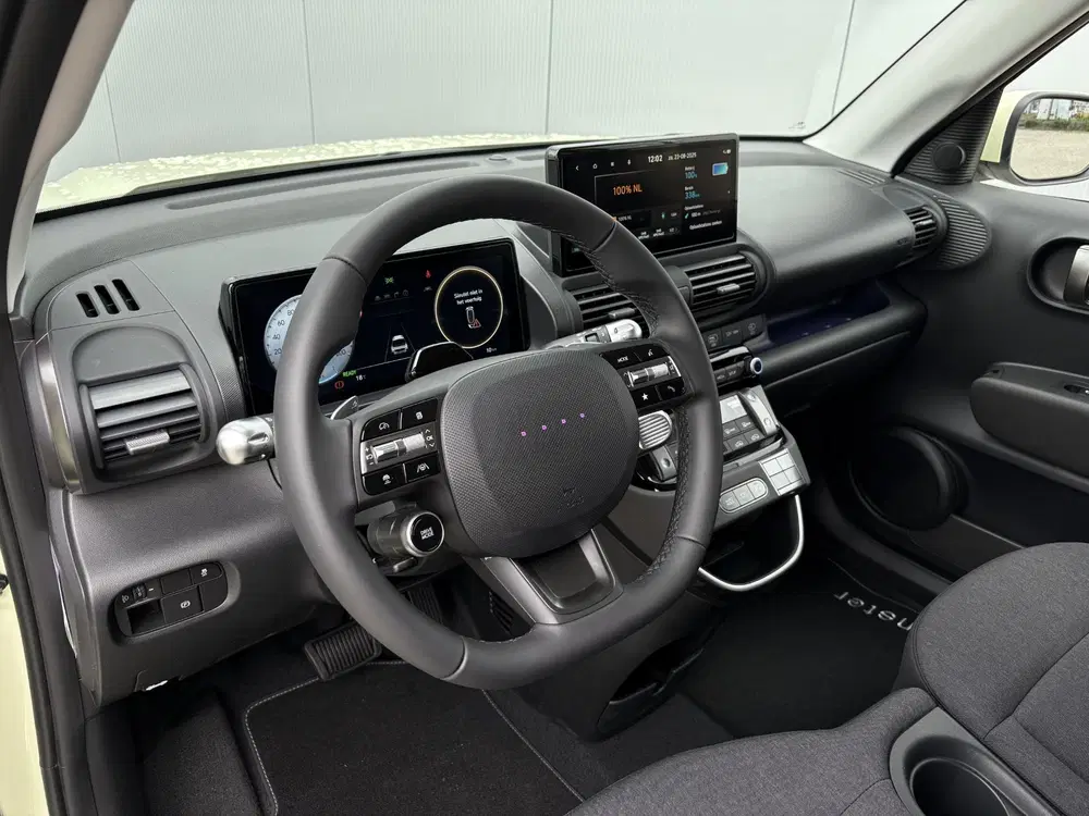Hyundai Inster Evolve 49 kWh Automaat uit 2025, foto 5