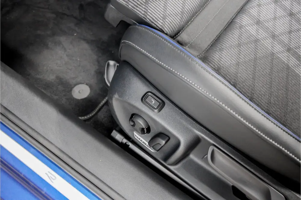 Volkswagen Passat Variant 1.5 eHybrid 272PK R-Line Black Edi uit 2025, foto 11