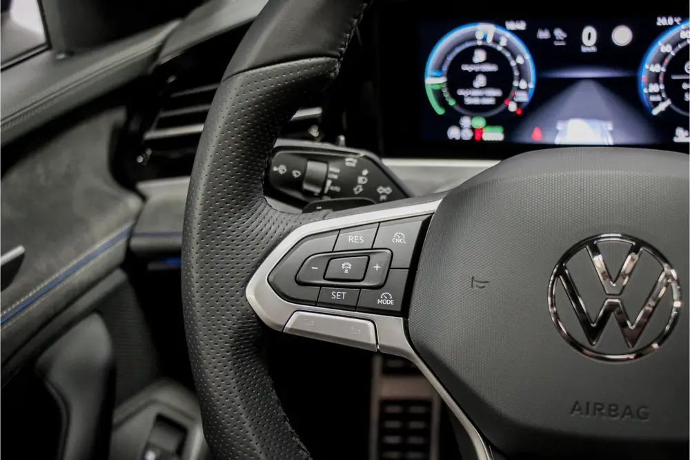 Volkswagen Passat Variant 1.5 eHybrid 272PK R-Line Black Edi uit 2025, foto 19