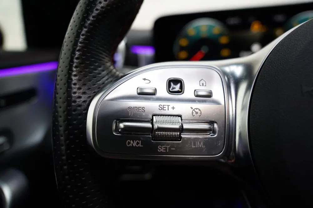 Mercedes-Benz CLA 200 AMG NIGHT PANO SFEER CAM NAP uit 2020, foto 20