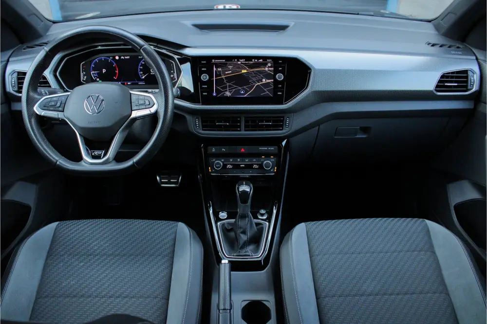 Volkswagen T-Cross 1.0 TSI Style Business R |digital dashboa uit 2020, foto 10