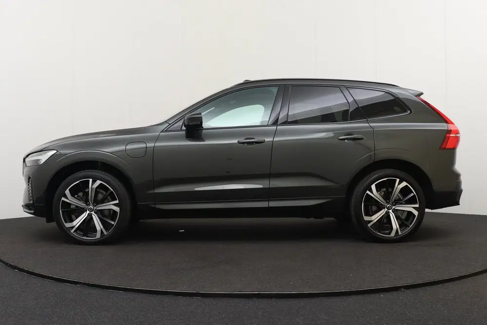 Volvo XC60 2.0 T6 PHEV AWD R-Design Pano-dak Elek.Tre uit 2022, foto 5