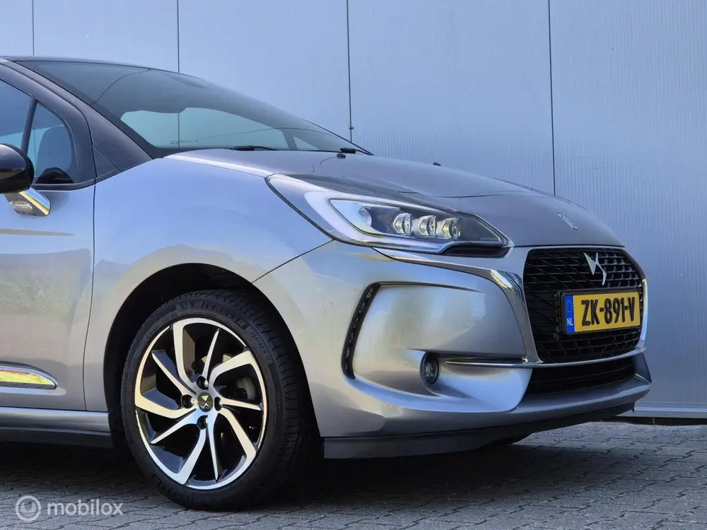 DS Automobiles 3 DS 3 1.2 PURETECH CONNECTED CHIC AUTOMAAT/LED/CAMERA/TREKHAA uit 2019, foto 10