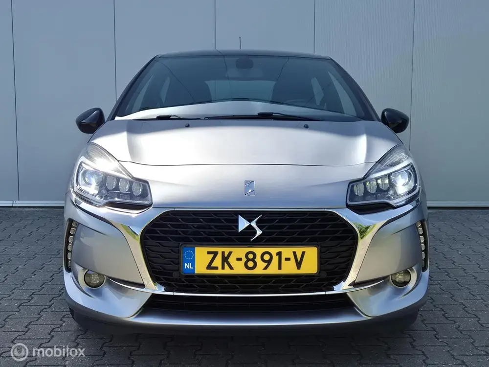 DS Automobiles 3 DS 3 1.2 PURETECH CONNECTED CHIC AUTOMAAT/LED/CAMERA/TREKHAA uit 2019, foto 8