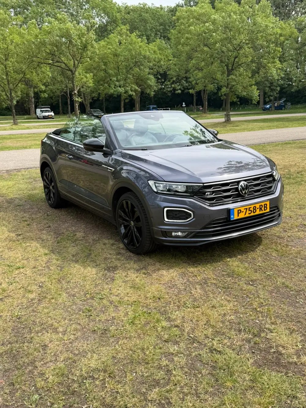 Volkswagen T-Roc Cabrio T-Roc 1.5 TSI 150pk 7-DSG 2021 Grijs uit 2021, foto 5