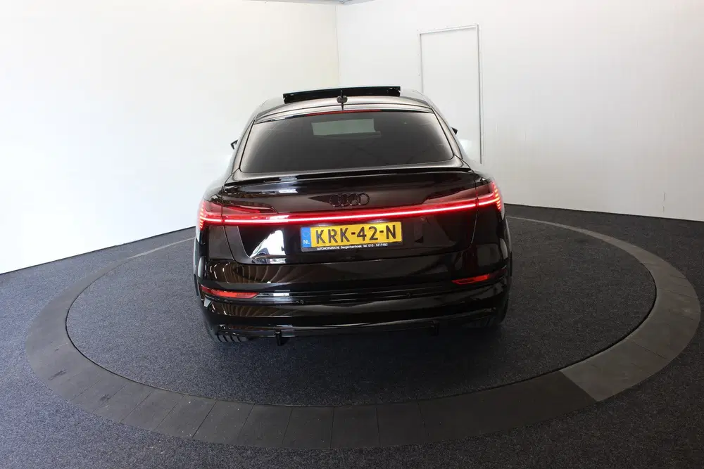 Audi e-tron S quattro 95 kWh 504 pk SOH 97% Pano 3 uit 2022, foto 19