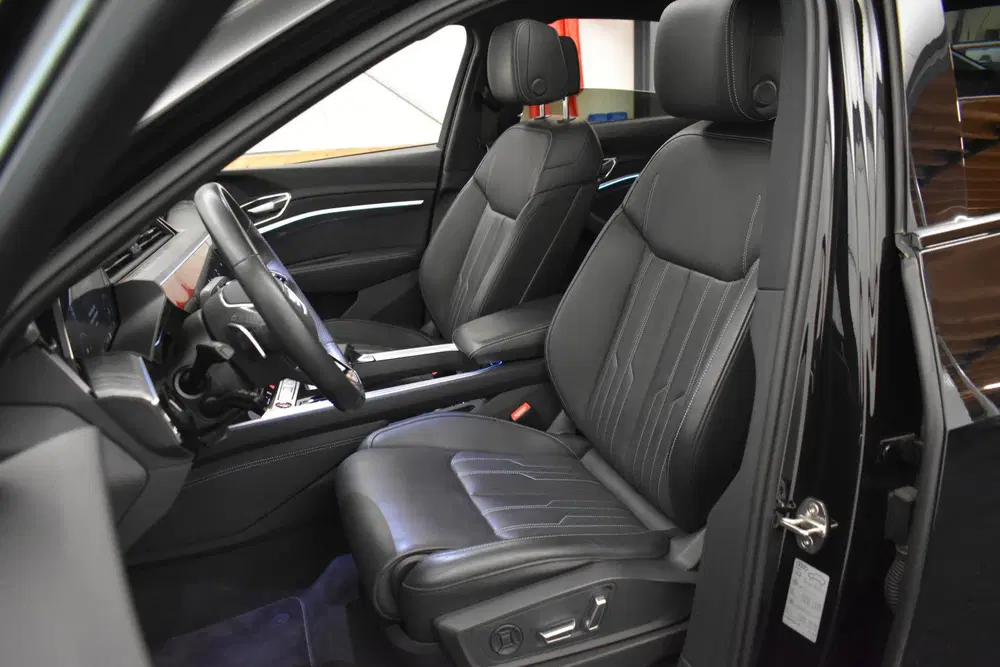 Audi e-tron S quattro 95 kWh 504 pk SOH 97% Pano 3 uit 2022, foto 2
