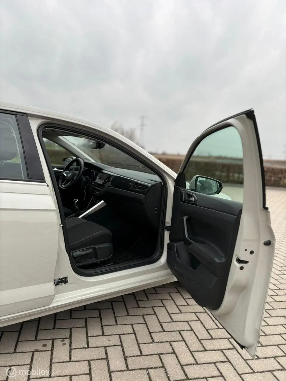Volkswagen Polo 1.0 TSI Life uit 2023, foto 16