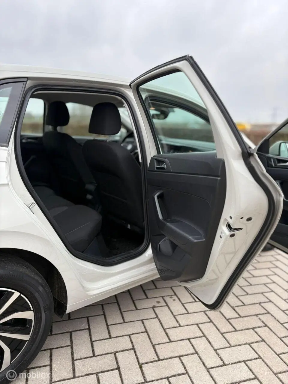 Volkswagen Polo 1.0 TSI Life uit 2023, foto 17