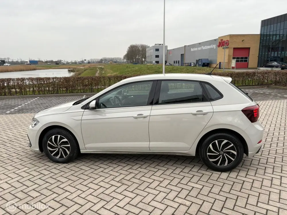 Volkswagen Polo 1.0 TSI Life uit 2023, foto 8