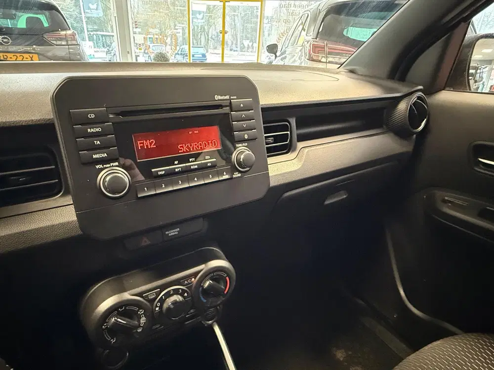 Suzuki Ignis 1.2 Smart Hybrid Comfort uit 2024, foto 17