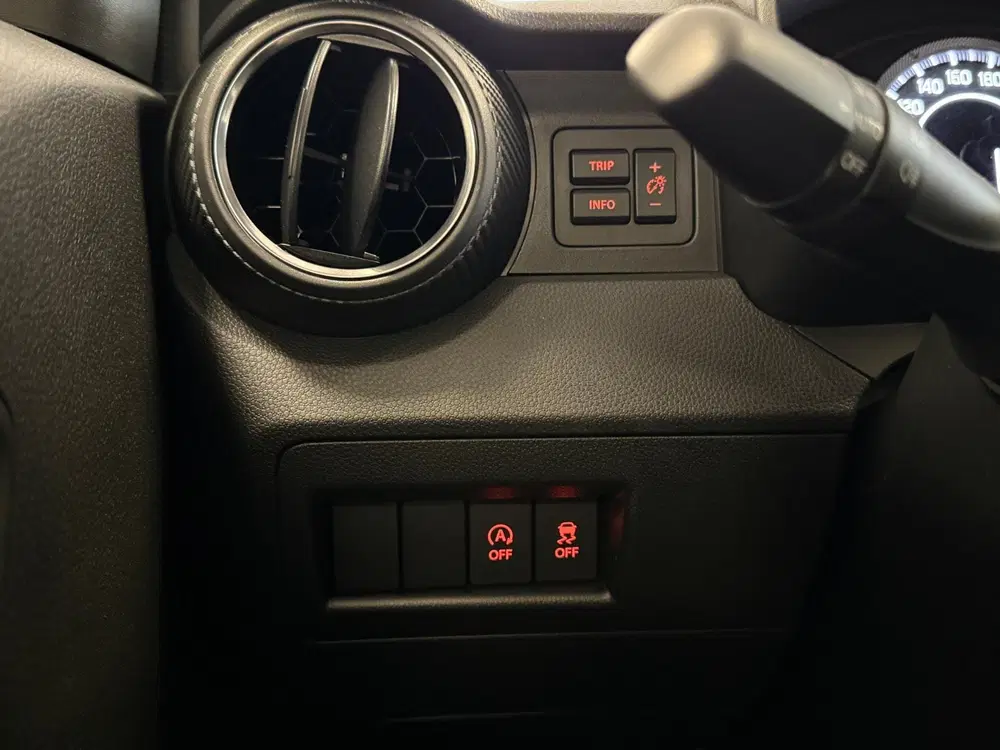 Suzuki Ignis 1.2 Smart Hybrid Comfort uit 2024, foto 20