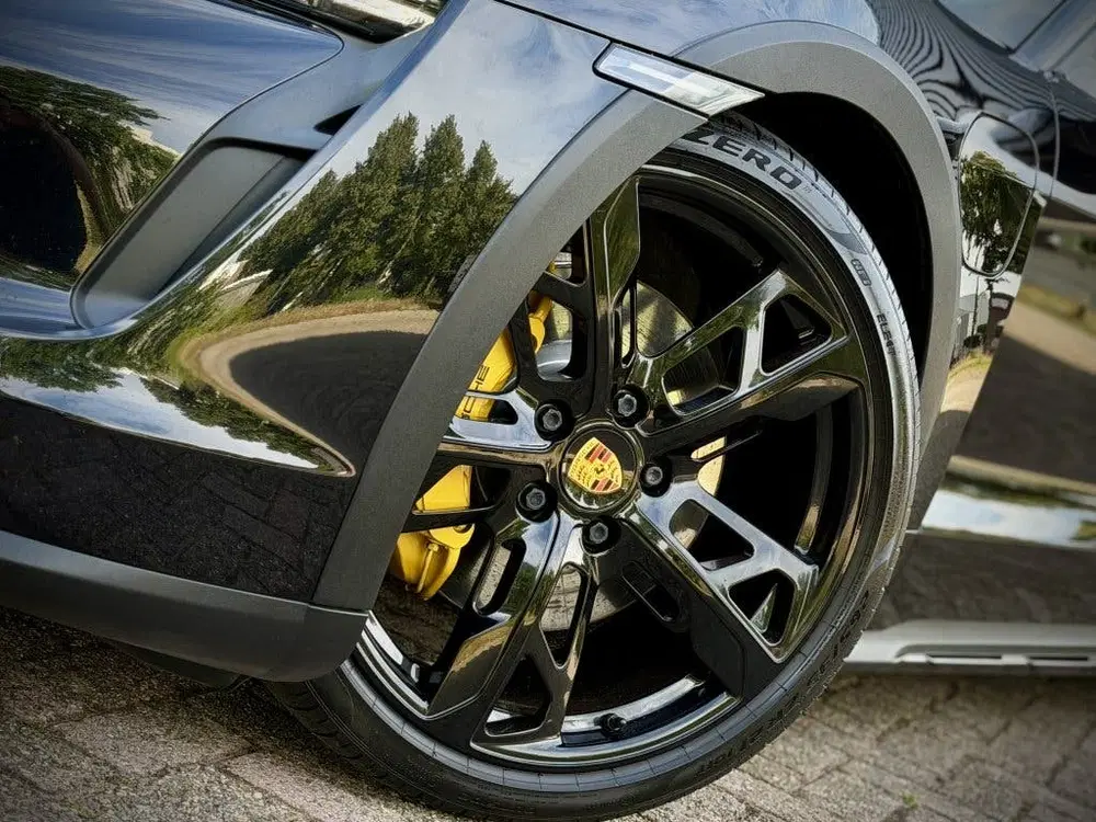 Porsche Taycan 4 93 kWh PANO uit 2022, foto 11