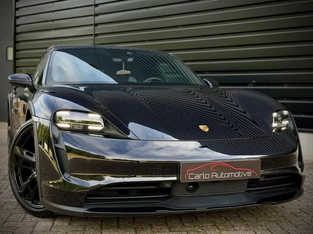 Porsche Taycan 4 93 kWh PANO uit 2022, foto 12