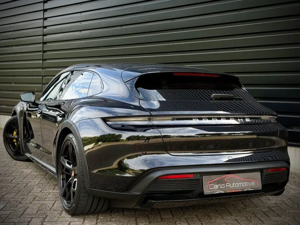 Porsche Taycan 4 93 kWh PANO uit 2022, foto 6