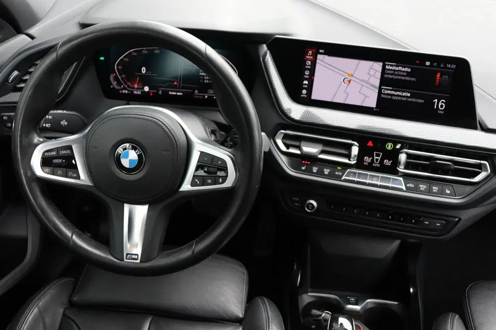 BMW 1-serie orgNL afn.trekhaak camera uit 2020, foto 13