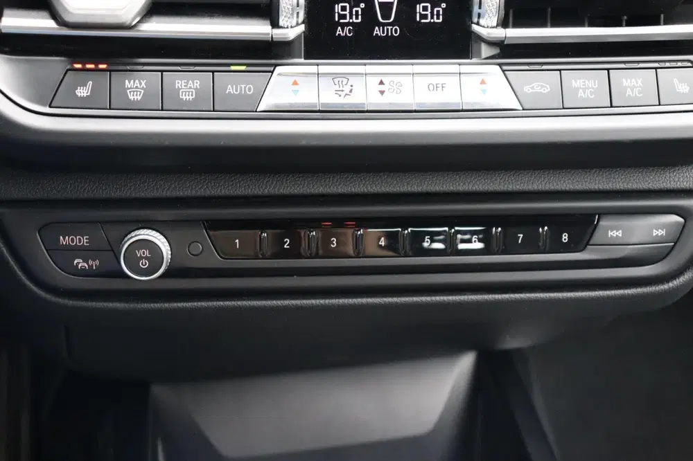 BMW 1-serie orgNL afn.trekhaak camera uit 2020, foto 18