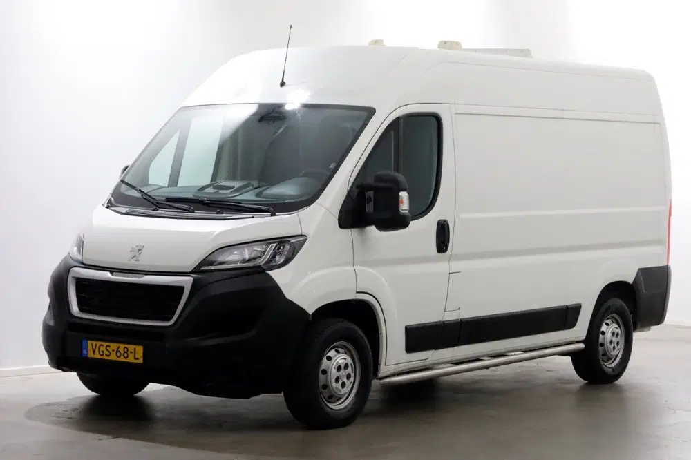 Peugeot Boxer 2.2 BlueHDi 120pk L2H2 Premium Airco uit 2020, foto 8