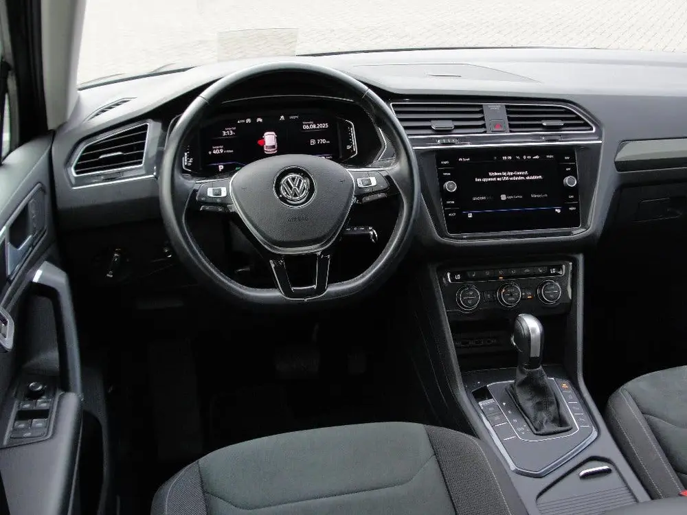 Volkswagen Tiguan VW TIGUAN 1.5 TSI/AUTOMAAT/2020/elektrische trekhaak/HEAD-UP uit 2020, foto 10