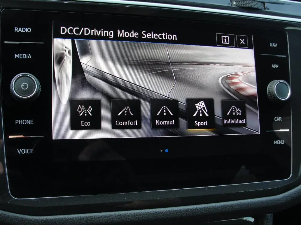 Volkswagen Tiguan VW TIGUAN 1.5 TSI/AUTOMAAT/2020/elektrische trekhaak/HEAD-UP uit 2020, foto 12