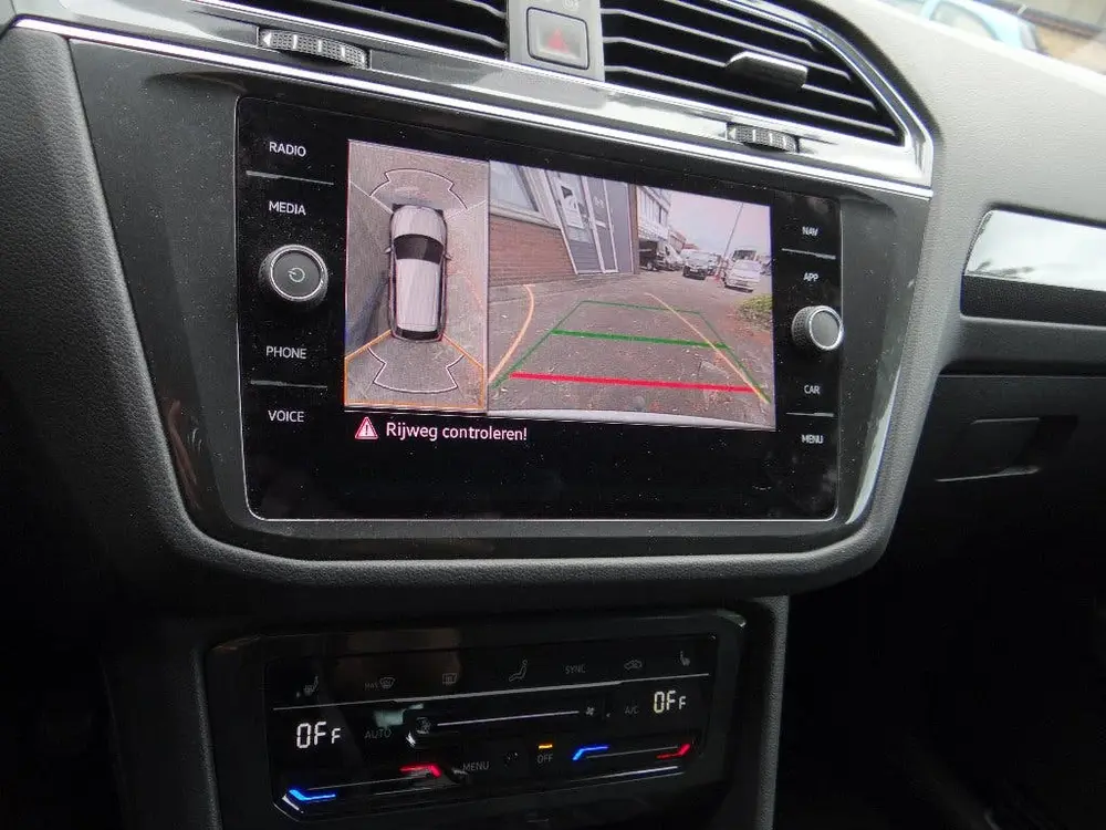 Volkswagen Tiguan VW TIGUAN 1.5 TSI/2023/AUTOMAAT/BUSINESS HIGHLINE/ VOL OPTIE uit 2023, foto 10