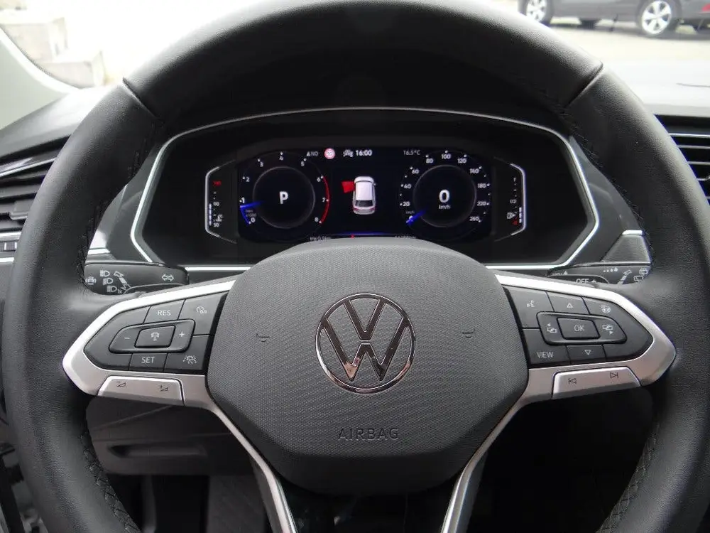 Volkswagen Tiguan VW TIGUAN 1.5 TSI/2023/AUTOMAAT/BUSINESS HIGHLINE/ VOL OPTIE uit 2023, foto 19