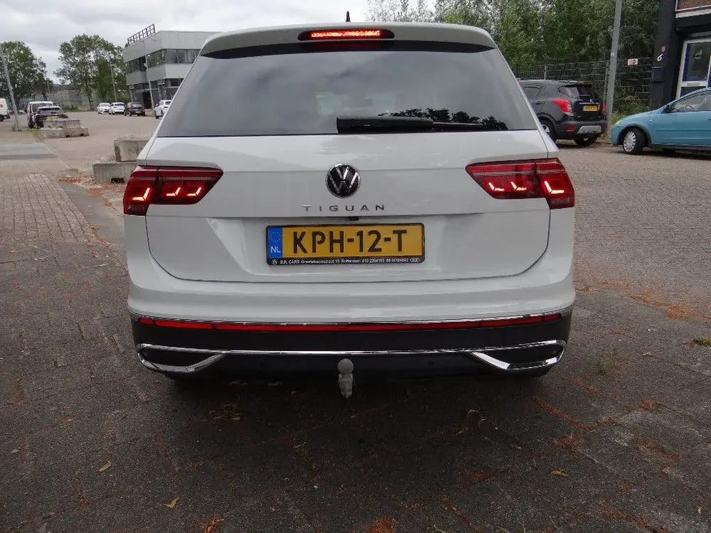 Volkswagen Tiguan VW TIGUAN 1.5 TSI/2023/AUTOMAAT/BUSINESS HIGHLINE/ VOL OPTIE uit 2023, foto 5